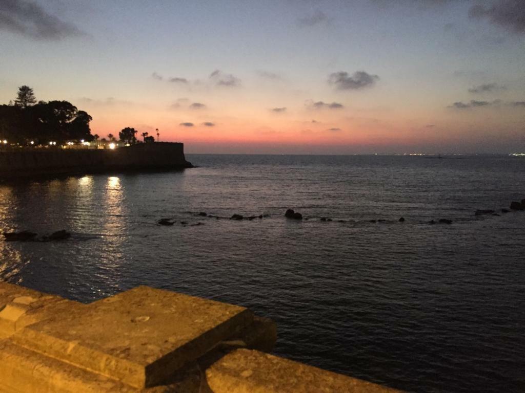 Apartamento Balneario Playa Caleta Cadiz Dış mekan fotoğraf